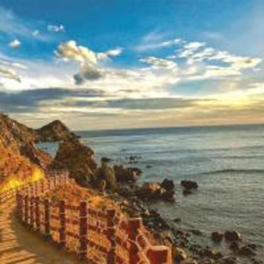 Xavia Hotel Quy Nhon Bagian luar foto